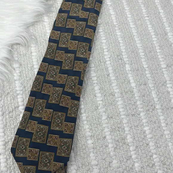 Valentino Floral frame Shapes Silk Necktie Men’s 4” Wide 54”L Made In Italy - Picture 4 of 9